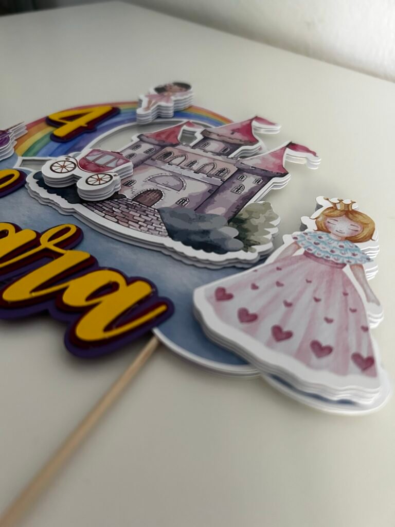 Personalizirani 3D topper za dječju rođendansku tortu